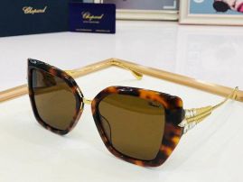 Picture of Chopard Sunglasses _SKUfw49211518fw